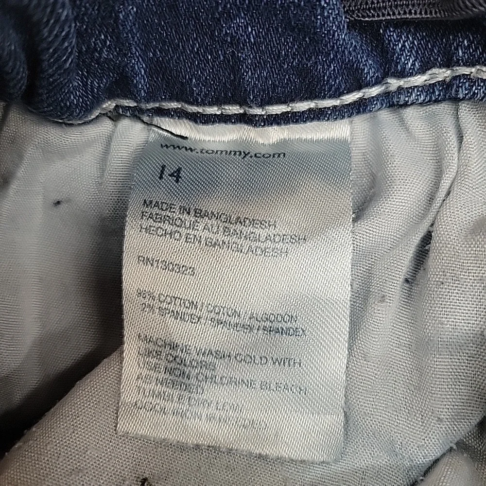 Tommy Hilfiger Boy's Jeans Size 14 Straight Leg Medium‎ Wash Midrise Whiskering
